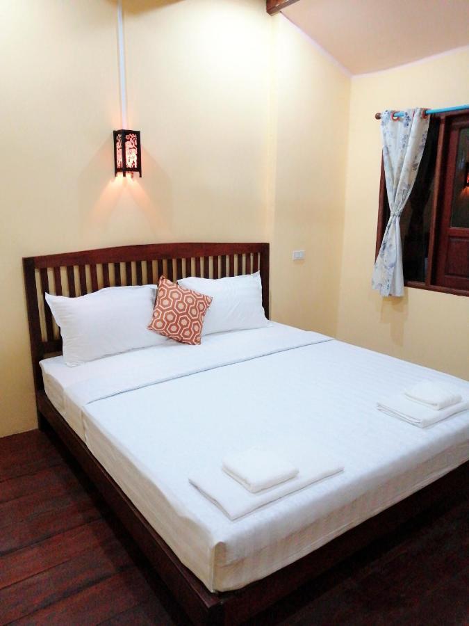 Sayyaphone Guesthouse Thakho Bagian luar foto