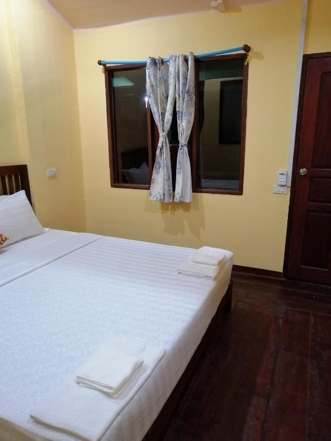 Sayyaphone Guesthouse Thakho Bagian luar foto